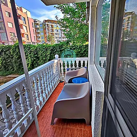 Lägenhet Bravo 5 - Sunny Center Slăntjev Brjag