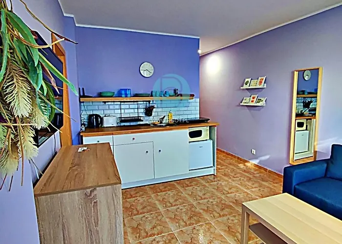 Bravo 5 - Sunny Center Lägenhet *